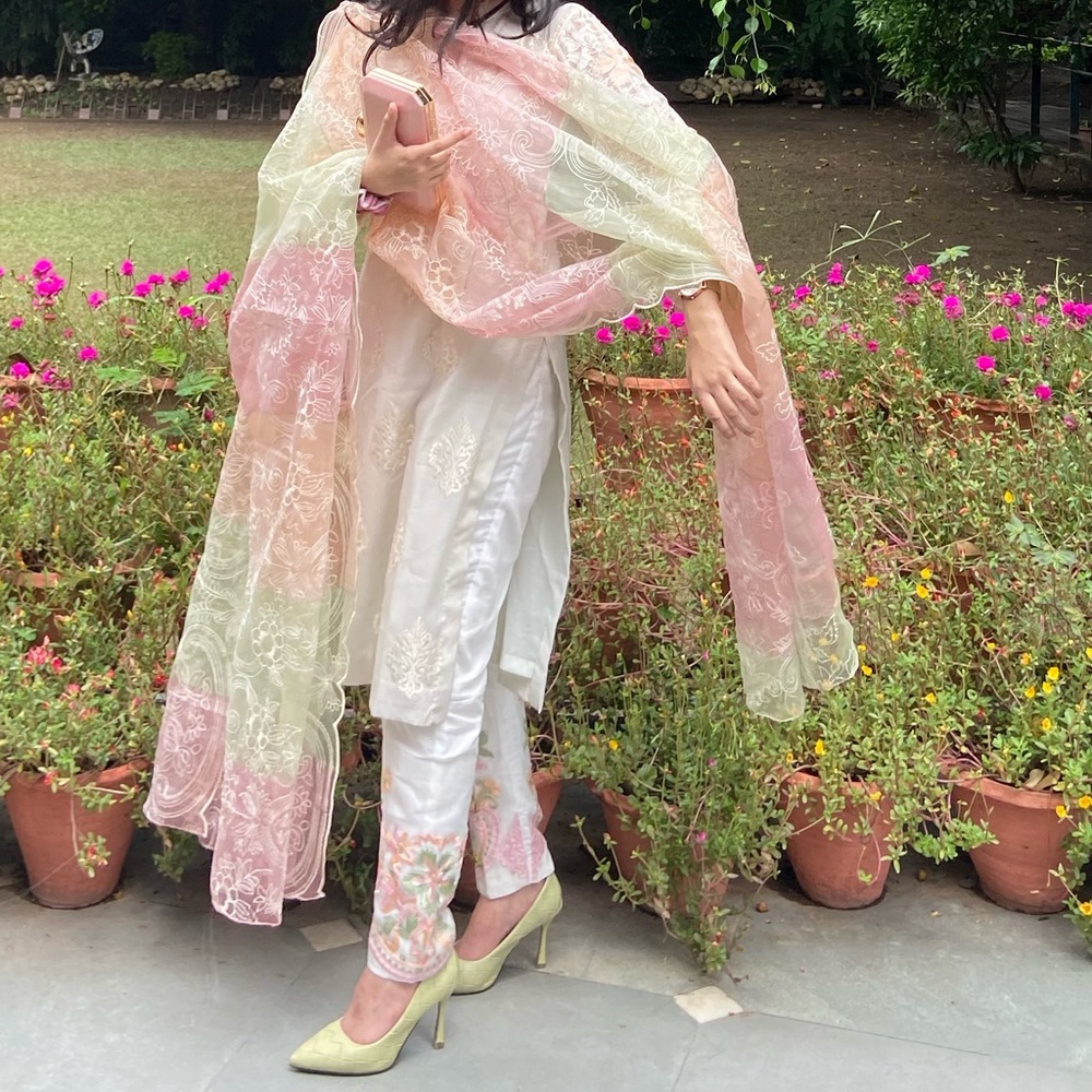 Pakistani suit original - Picture 1 of 3